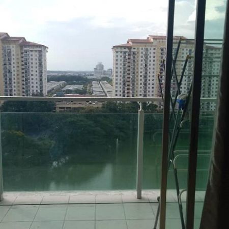 11-Modern Homestay Palazio Lake View Mount Austin Palazio Near Aeon Themepark Toppen Ikea Johor Bahru Exterior foto