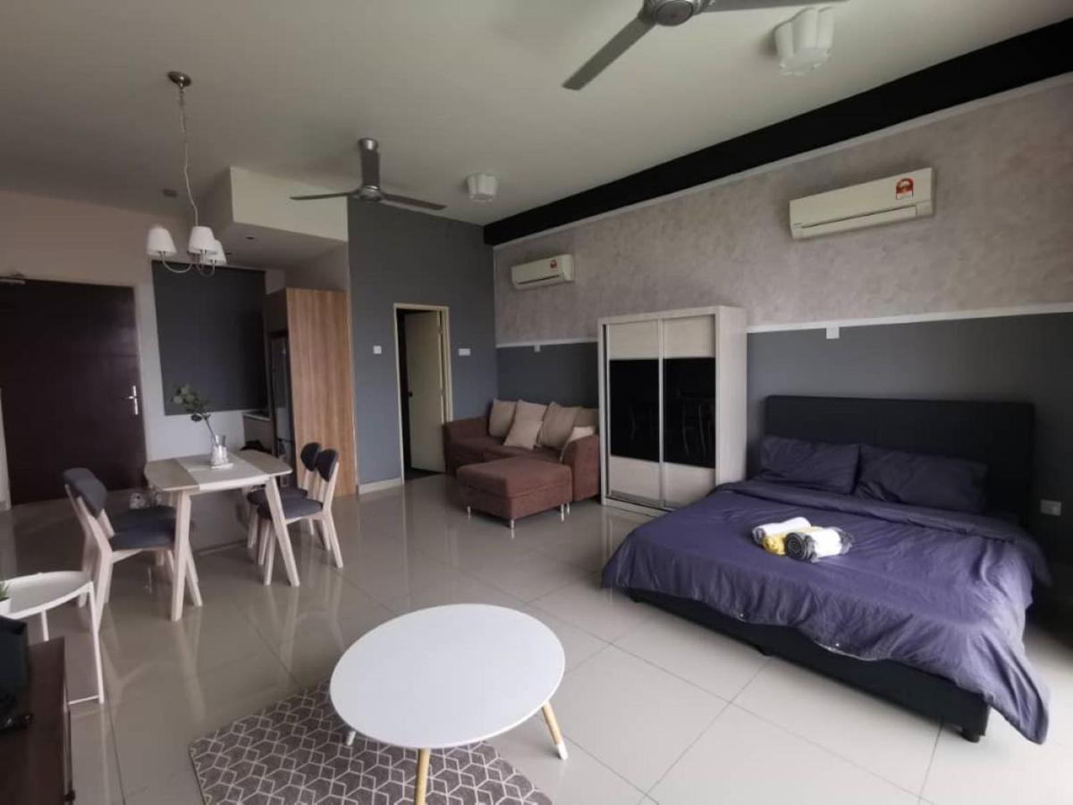 11-Modern Homestay Palazio Lake View Mount Austin Palazio Near Aeon Themepark Toppen Ikea Johor Bahru Exterior foto