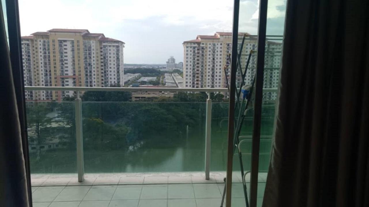 11-Modern Homestay Palazio Lake View Mount Austin Palazio Near Aeon Themepark Toppen Ikea Johor Bahru Exterior foto